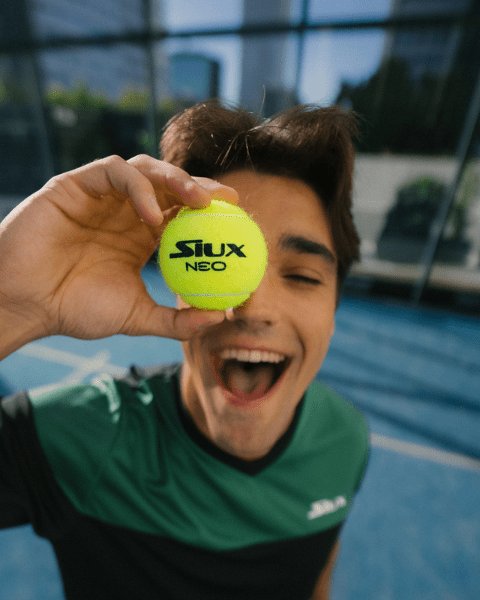 Míče – Justpadel.com