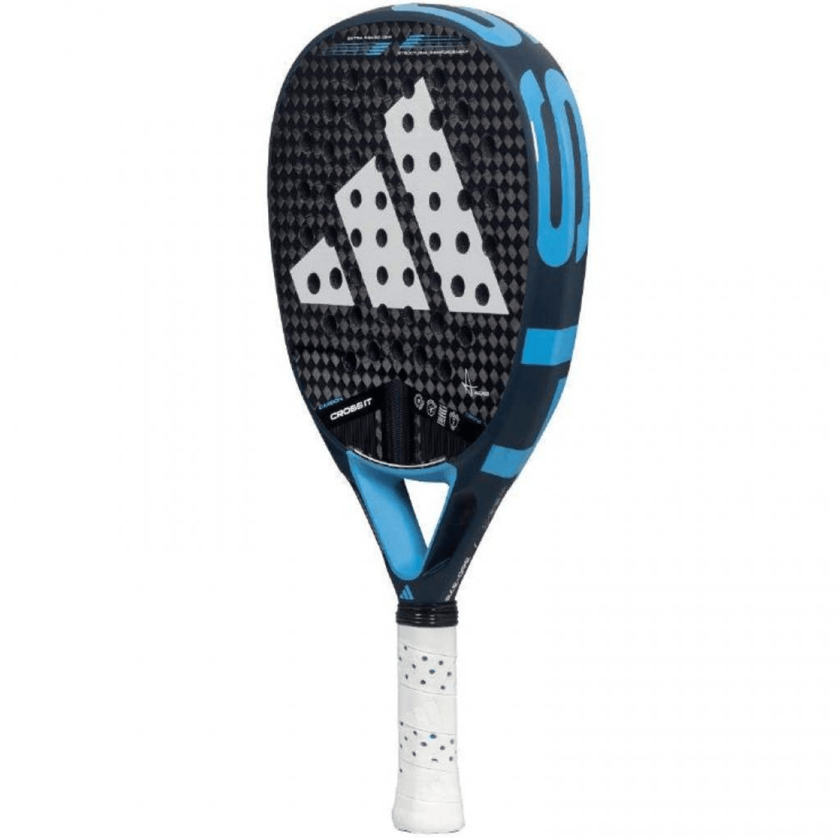 Adidas Cross It Carbon 3.4 schuin vooraanzicht, diamantvorm in zwart en blauw