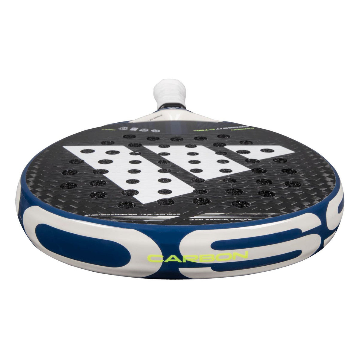 Vue de dessus de la raquette Adidas Cross It Carbon Ctrl 3.4 avec le logo Adidas blanc sur la face de frappe noire