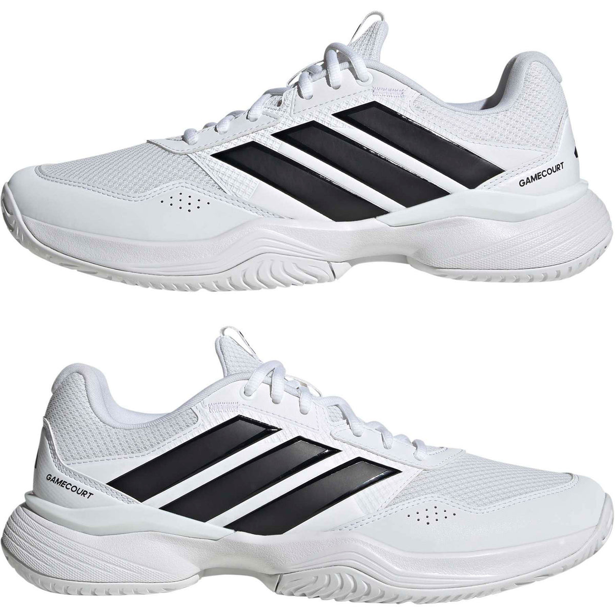 Paar witte Adidas Gamecourt 3 M padelschoenen met zwarte strepen