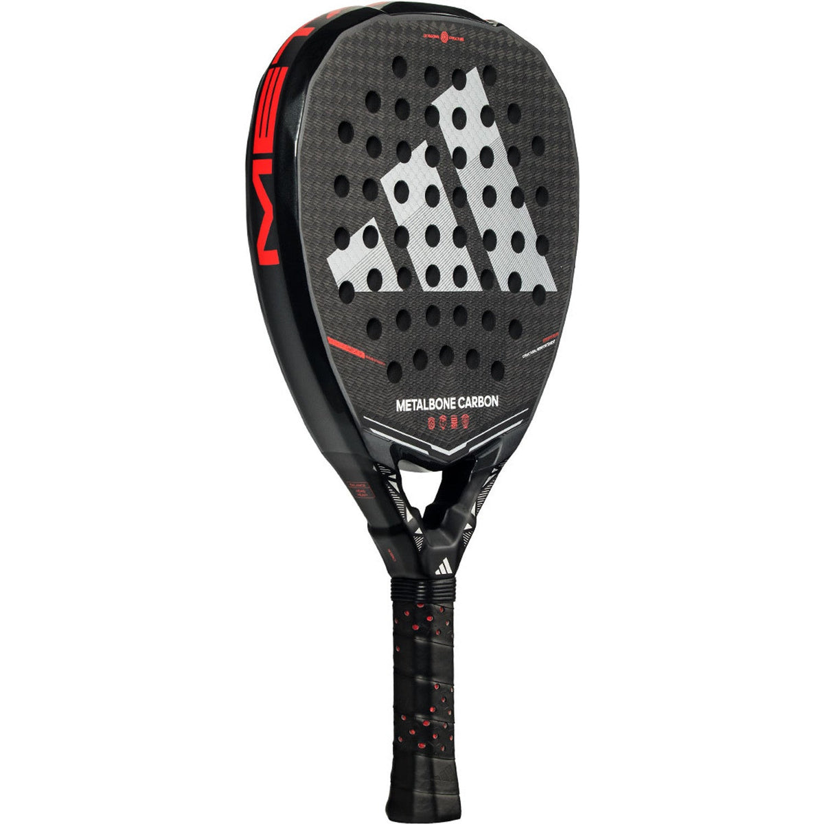 Adidas Metalbone Carbon 3.5 padelracket schuin vooraanzicht, diamantvorm in zwart en rood