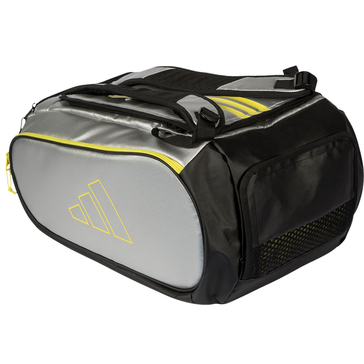 Schuin aanzicht van de zilver-zwarte Adidas Tour 2026 racketbag met gele accenten.