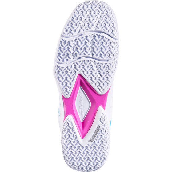 Witte zool van de Babolat Sensa Rise W met roze accent en visgraatprofiel