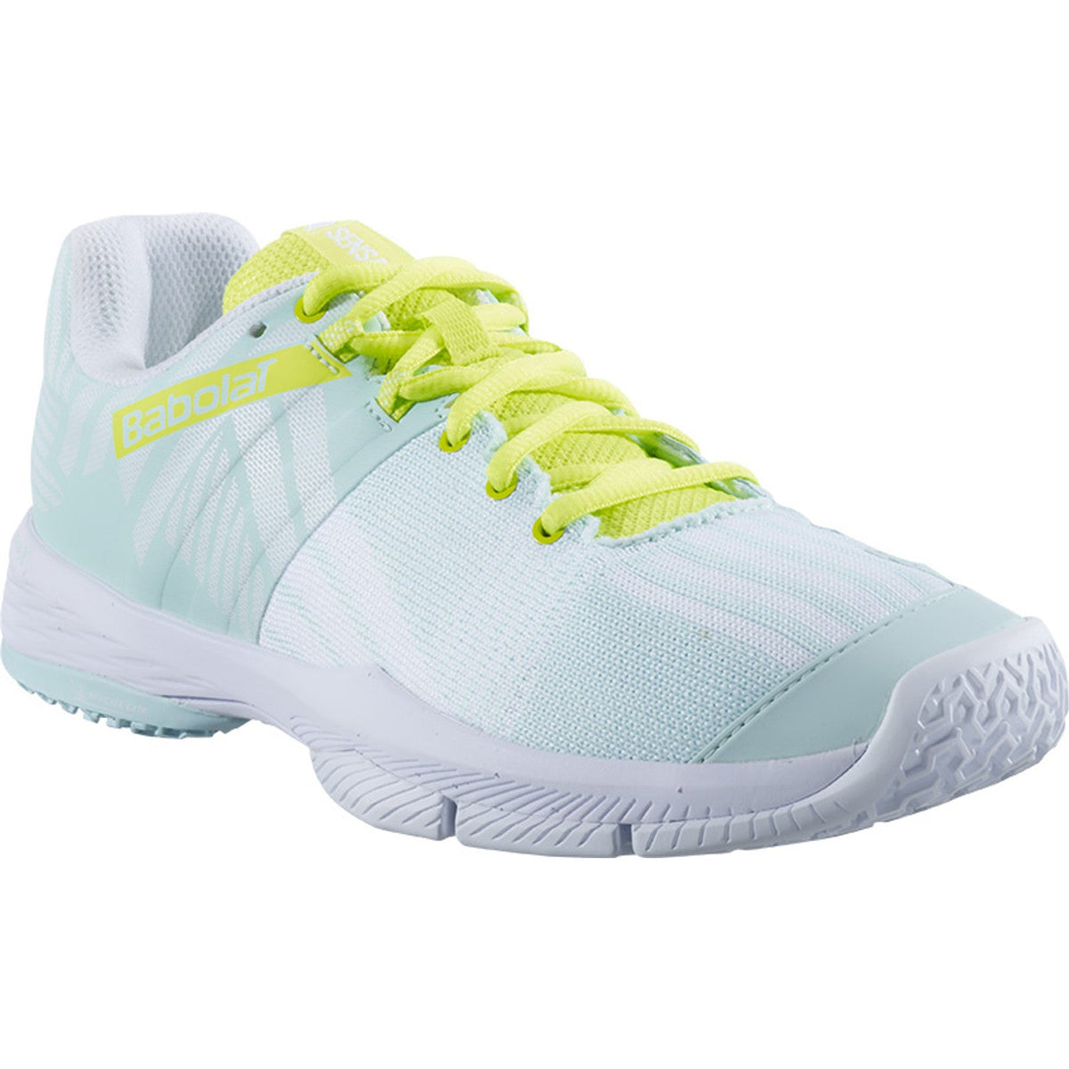 Vista frontale obliqua della Babolat Sensa Women in color menta chiaro con lacci giallo lime che risaltano