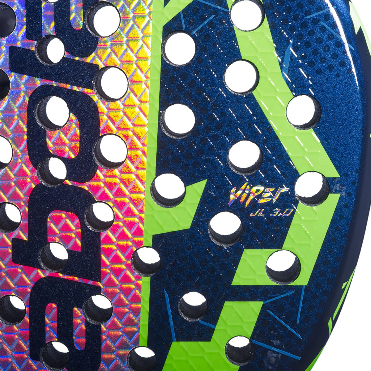 Close-up van het slagvlak van de Babolat Viper Juan Lebron 3.0 FW met Viper-opdruk
