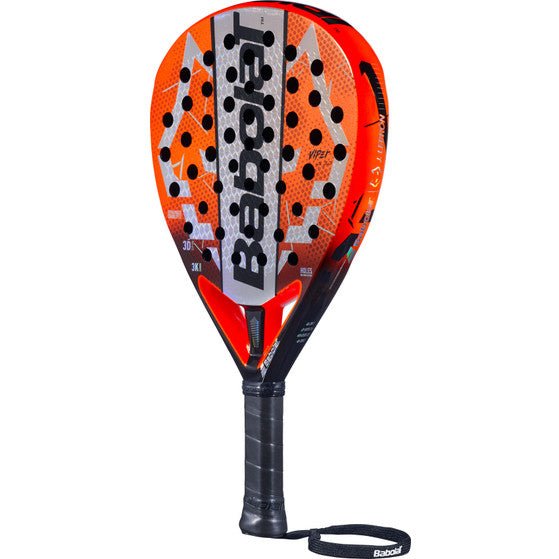 Babolat Viper Juan Lebron 3.0 schuin vooraanzicht, diamantvorm in oranje en zwart