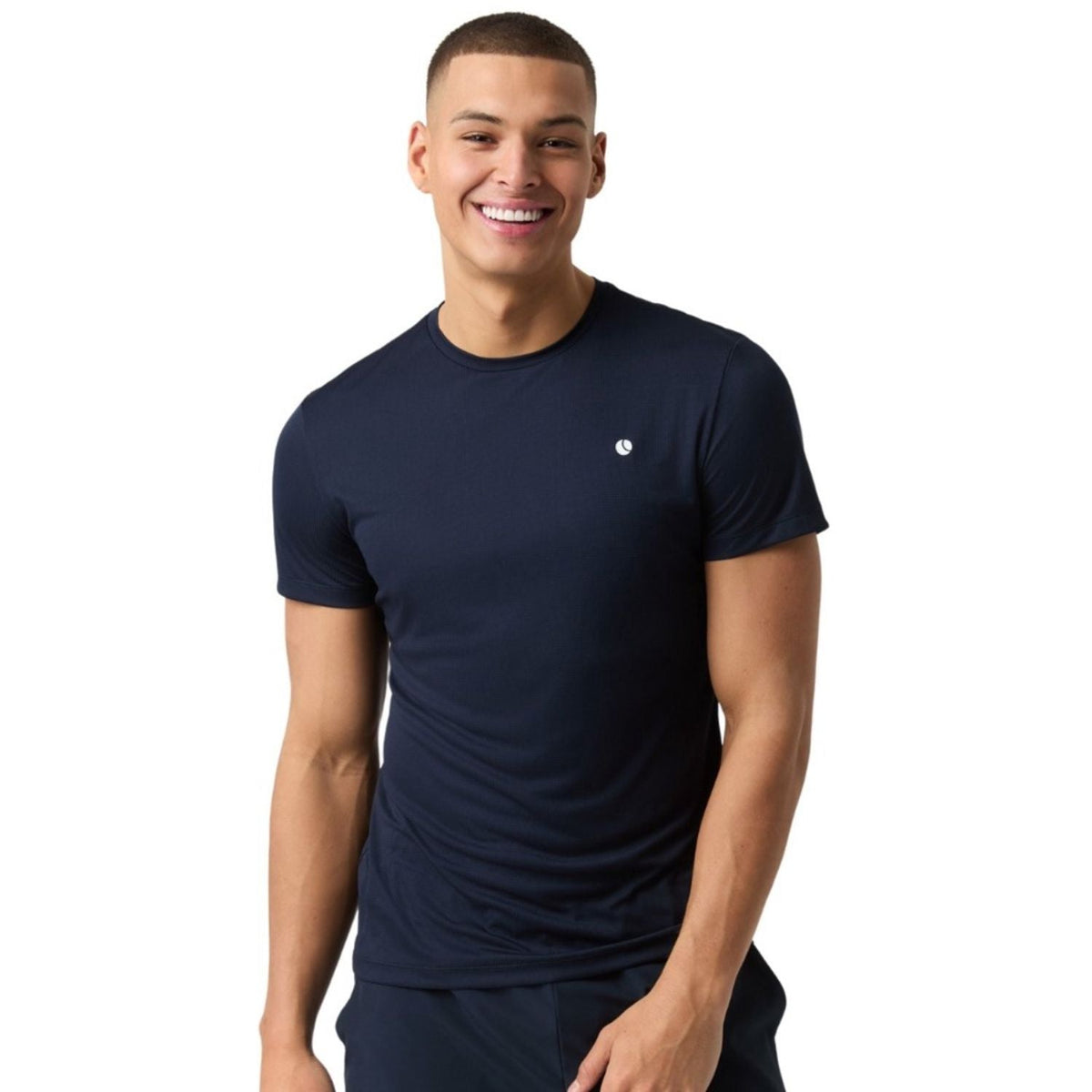 Bjorn Borg Ace Light T-shirt voor heren in marineblauw, gedragen vooraanzicht