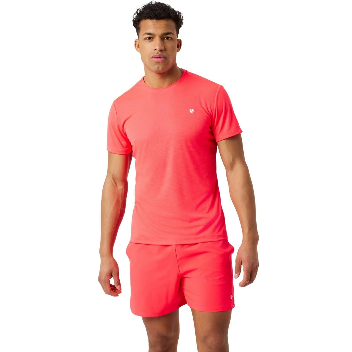 Bjorn Borg Ace Light T-shirt voor heren in koraalroze, gedragen vooraanzicht