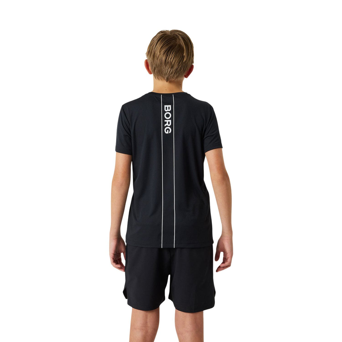 Achterzijde van het zwarte Bjorn Borg Ace Light T-shirt met witte BORG-opdruk op de rug