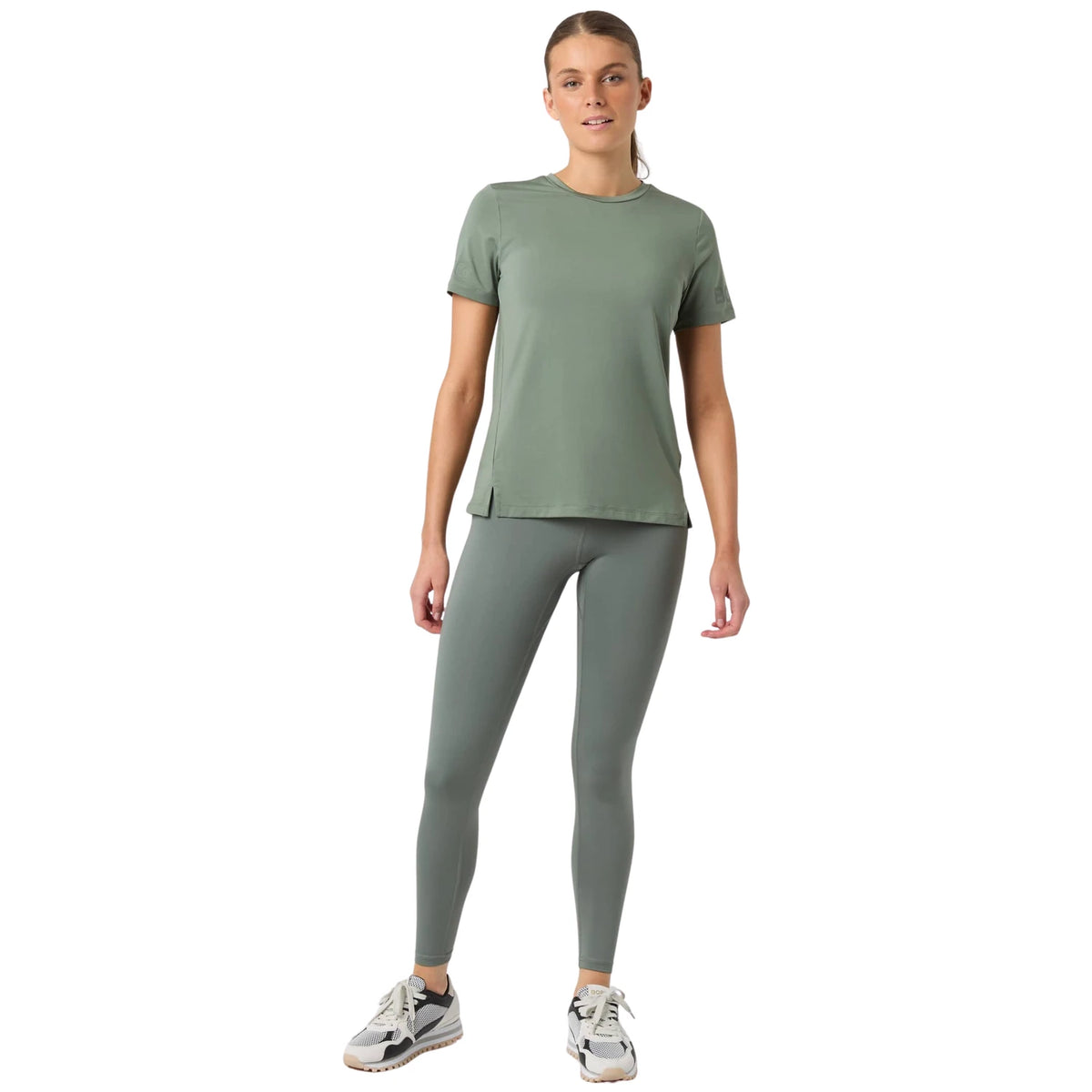 Björn Borg T-shirt W Agave Green - ten voeten uit op model