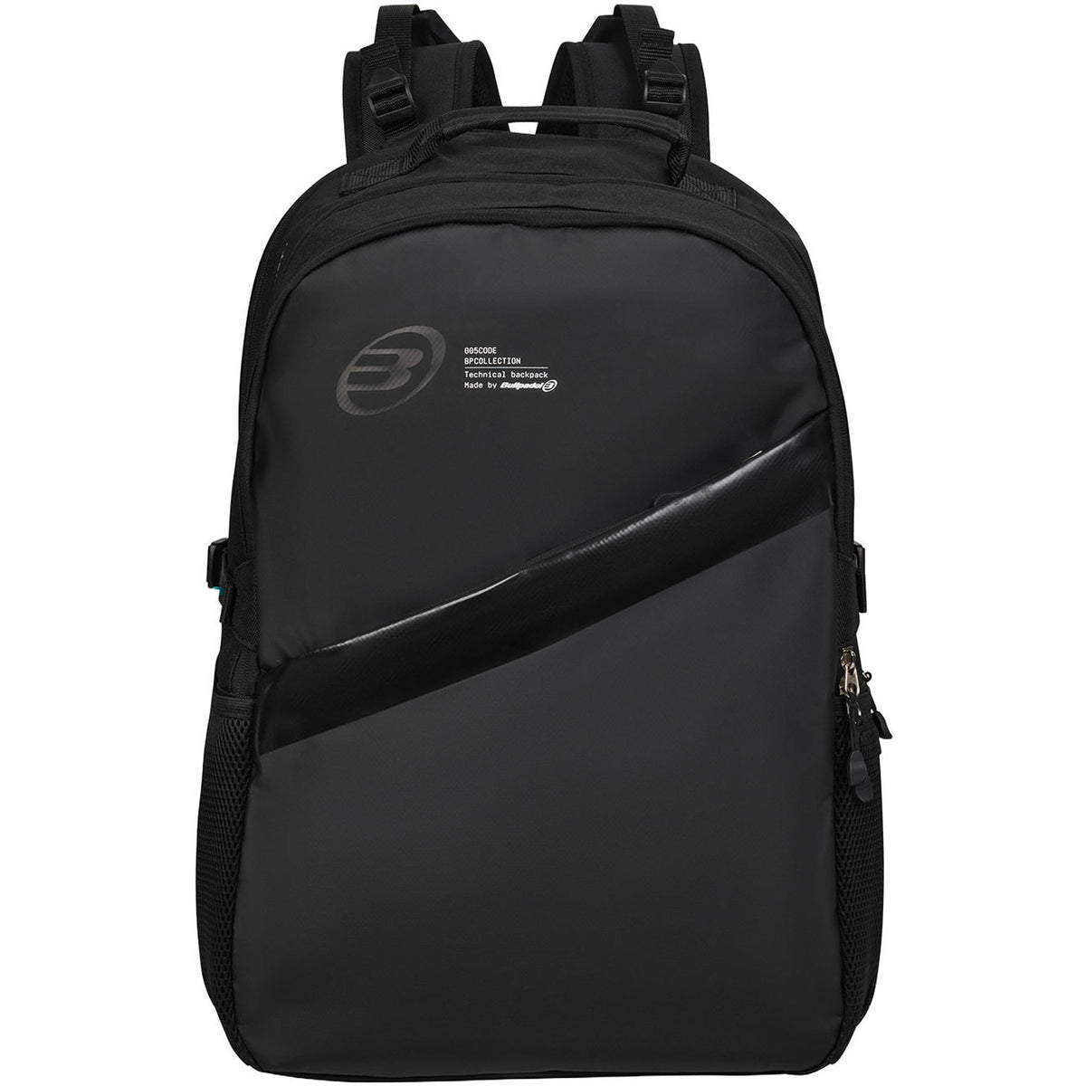 Vooraanzicht van de volledig zwarte Bullpadel Backpack Tech 2026 met diagonale band.