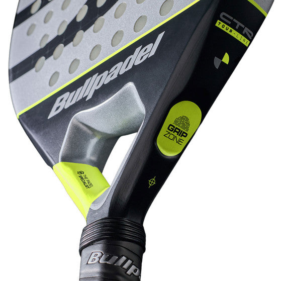 Detail van de grip zone en het hart van het Bullpadel Indiga Control 26