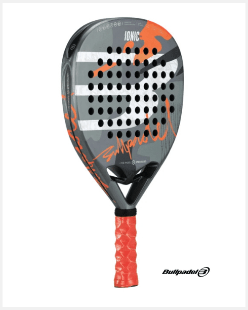 Bullpadel IONIC POWER 25 schuin vooraanzicht, diamantvorm in grijs met zwart vlak