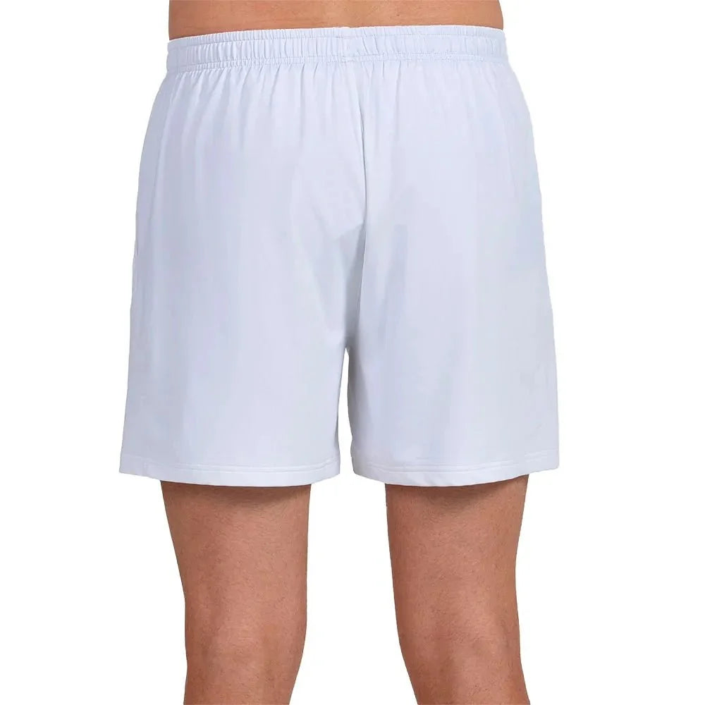 Achteraanzicht van de witte Bullpadel Short Lijar met brede elastische tailleband