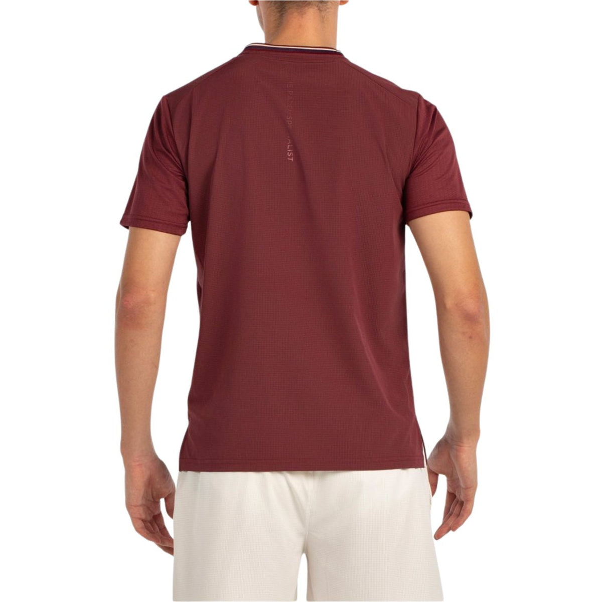 Achterzijde van het bordeauxrode Bullpadel T-Shirt Acrux met ronde hals en korte mouwen