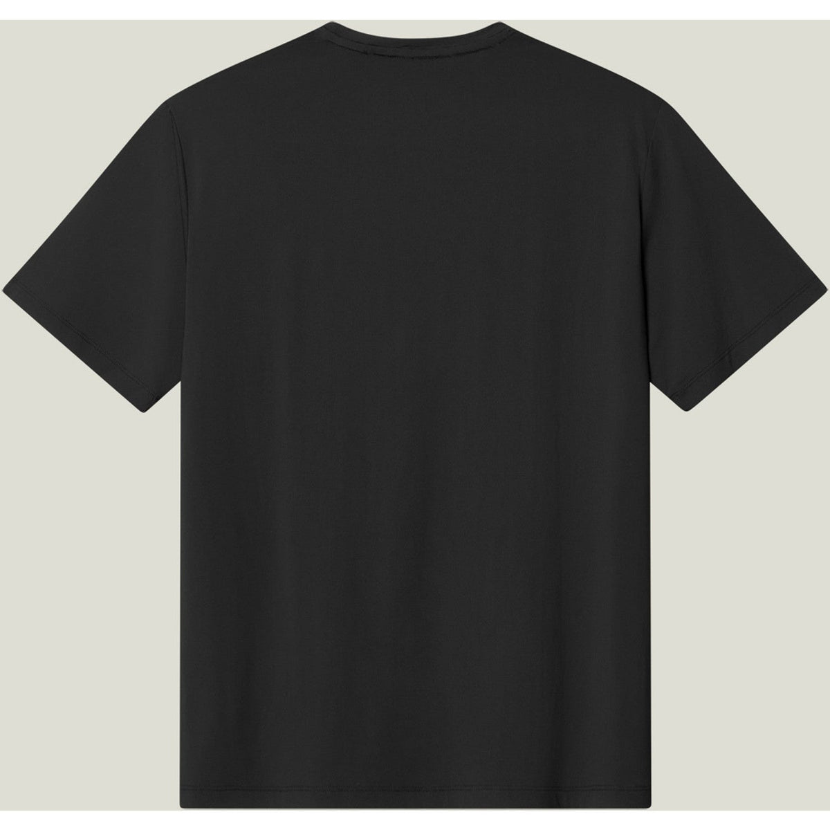 Achterzijde van het Cuera WPC Light Weight T-Shirt Black, effen zonder print