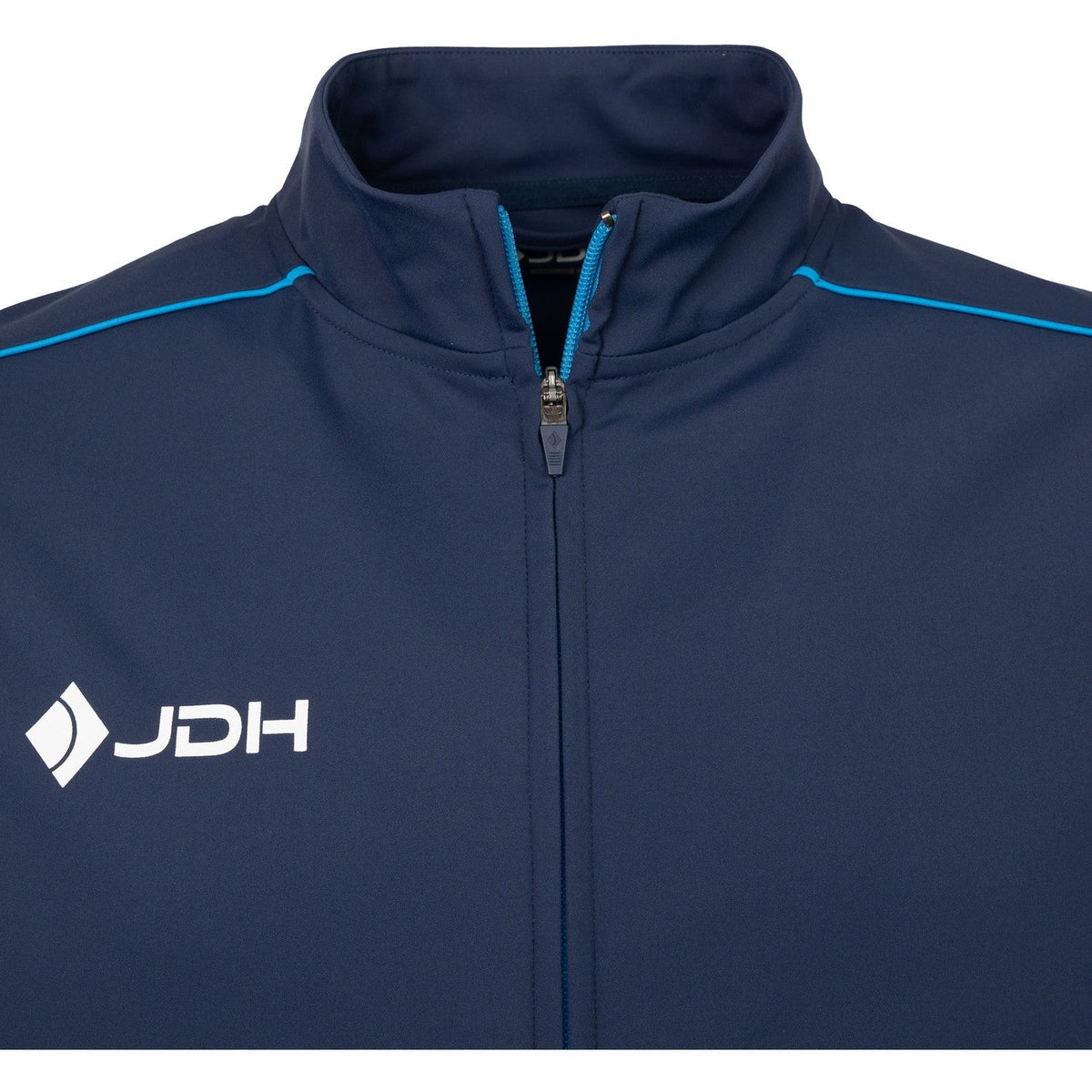 Dettaglio della cerniera e del logo JDH bianco sulla giacca Carbon Pro blu scuro