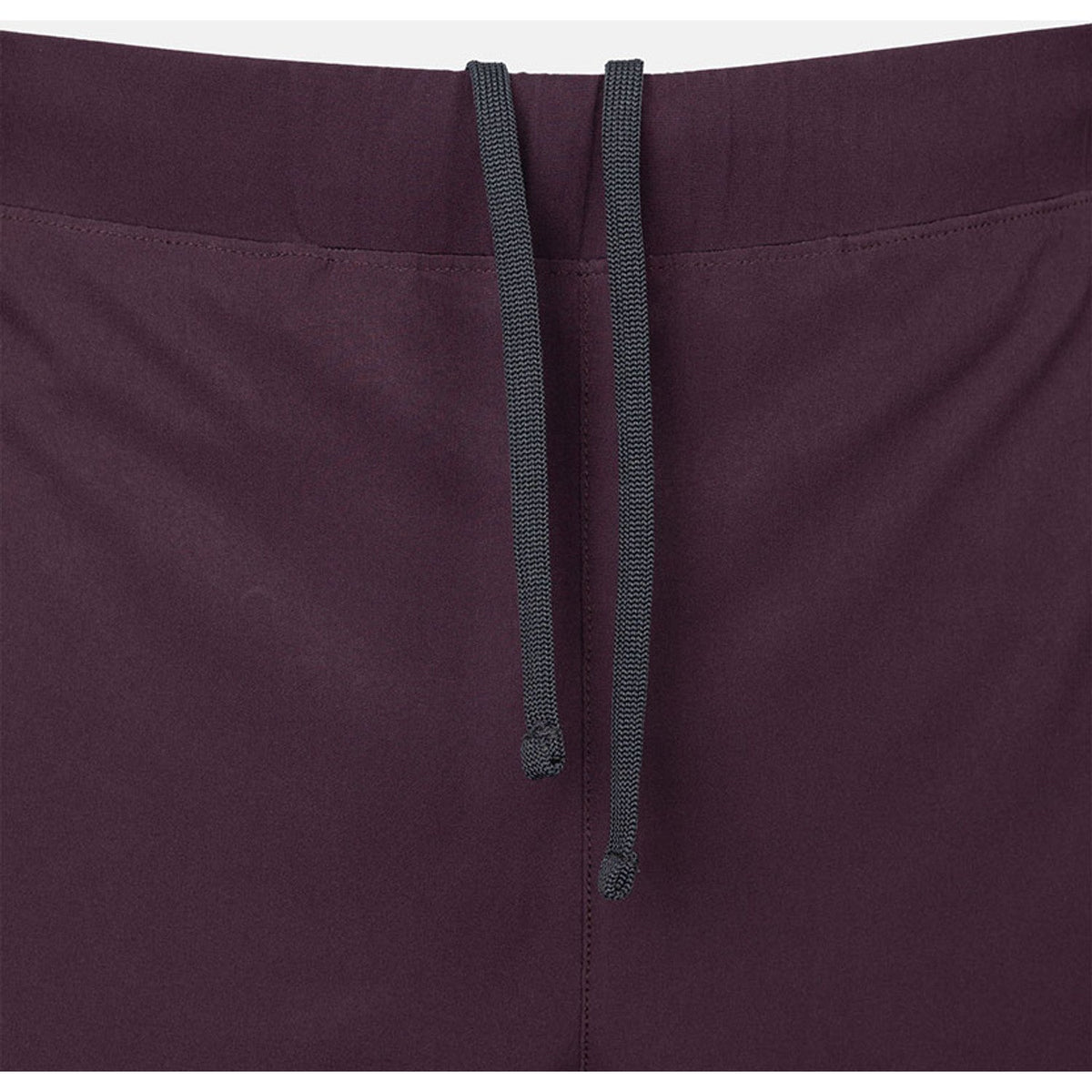 Detail van de tailleband met trekkoord van de JDH Performance Short Plum