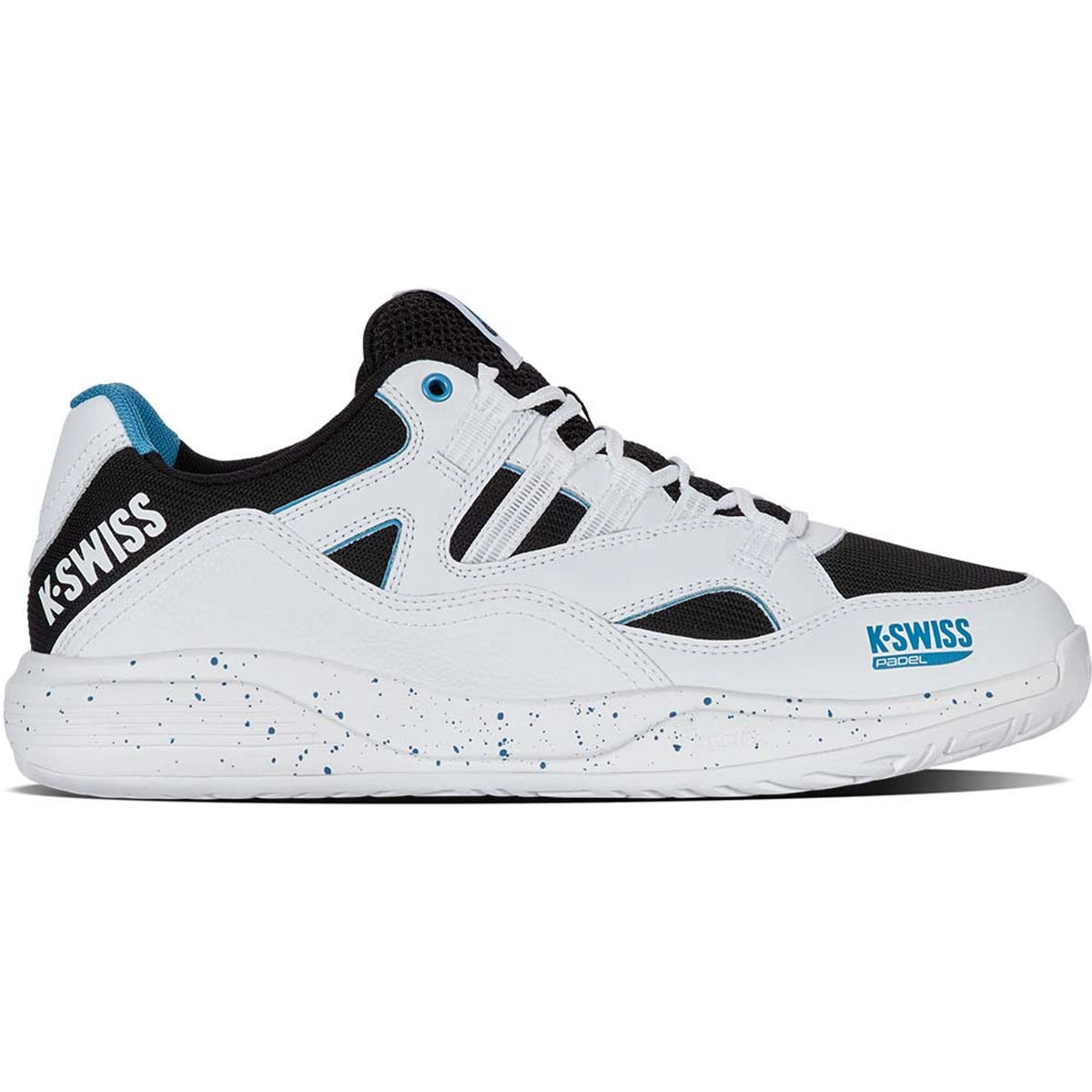 K-Swiss Tura Team padelschoen in wit met zwart en blauw, zijaanzicht buitenkant