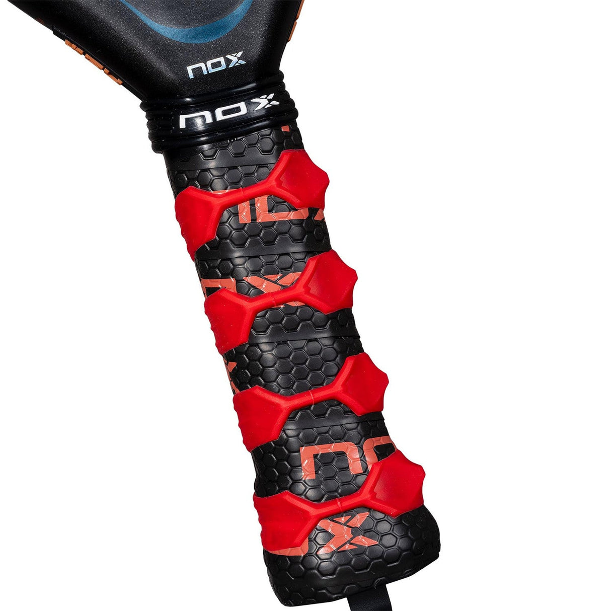 NOX At10 Genius Attack 18K 2025 -