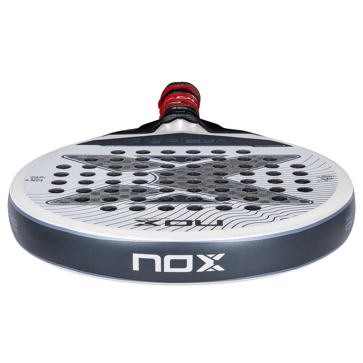 Bovenaanzicht van de NOX Vk10 met wit nox-logo op de donkere framerand
