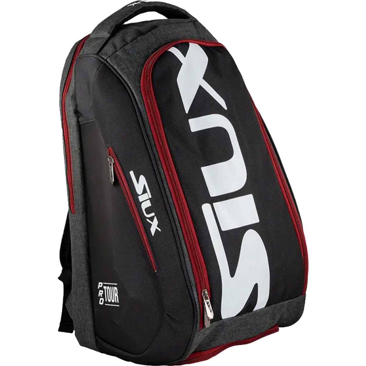 Zijaanzicht van de zwarte Siux Pro Tour backpack met rode ritsen en wit merklogo