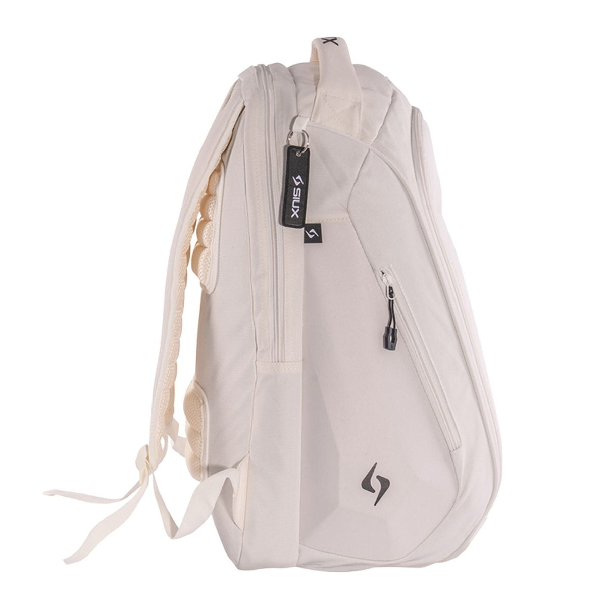 Zijaanzicht van de gebroken witte Siux Tour 2026 backpack met smal profiel en zijrits