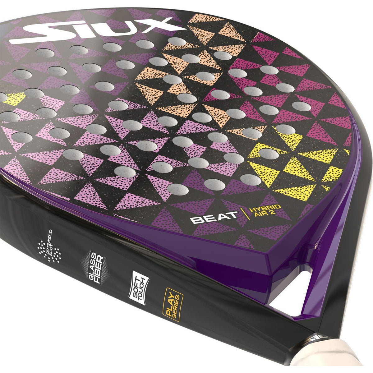 Close-up van het slagvlak van het Siux Beat Hybrid Air 2 met paarse en gele vlakken