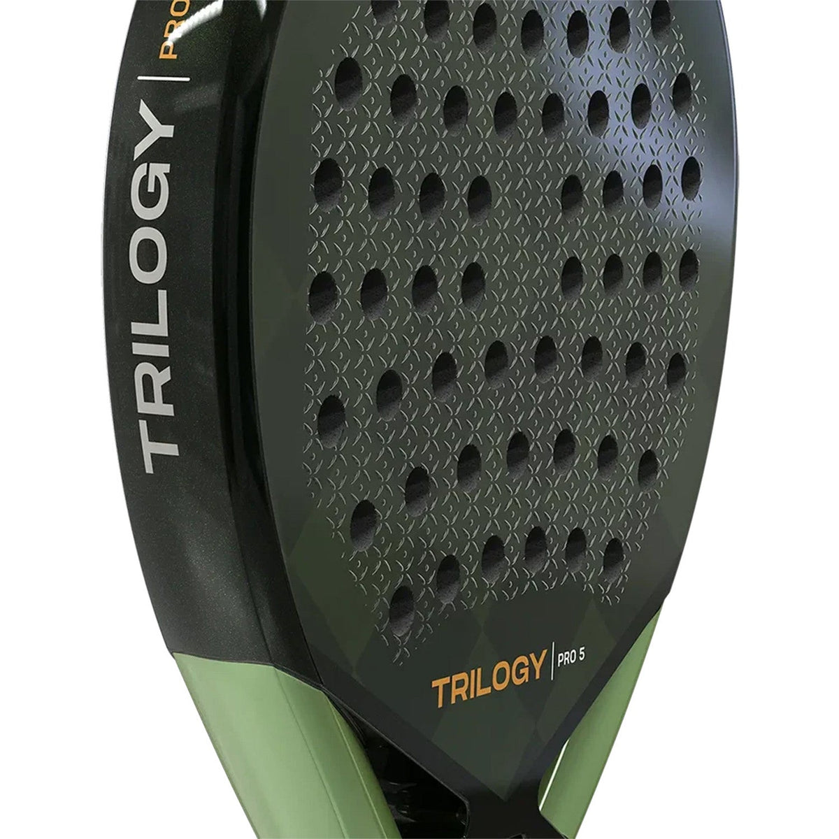 Close-up van het slagvlak van het Siux Trilogy Pro 5 met opdruk TRILOGY PRO 5