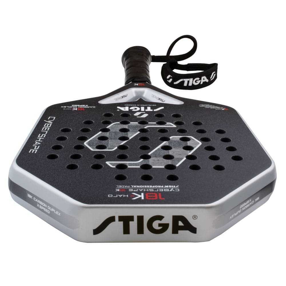 Bovenaanzicht van de Stiga Cybershape 18K X Hard met STIGA-logo op zilveren framerand