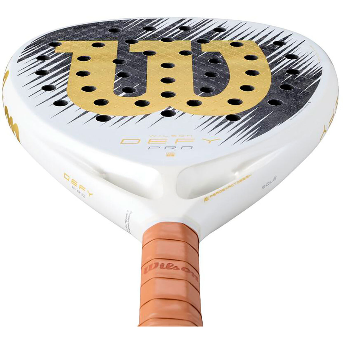 Bovenaanzicht van het Wilson Defy Pro SE V1 met goudkleurig Wilson-logo