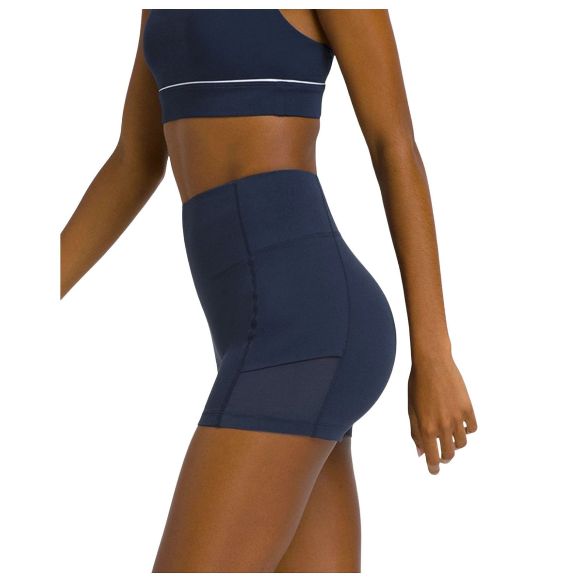 Donkerblauwe Wilson Baseline ballshort van opzij met mesh zijzak
