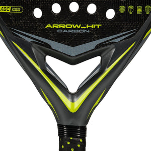 Detail van het hart van de Adidas Arrow Hit Carbon 2026 met Arrow Hit Carbon-opdruk