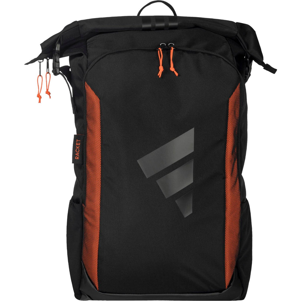 Vooraanzicht van de Adidas Backpack Multigame 3.4 in zwart met oranje zijpanelen.