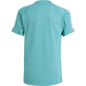 Achteraanzicht van het turquoise Adidas Boys Club T-shirt met witte strepen op beide schouders
