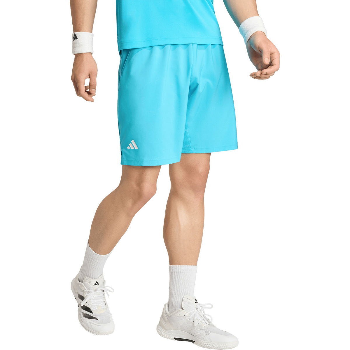 Adidas Club 3-Stripes short voor heren in turquoise, gedragen vooraanzicht
