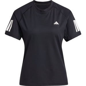 Vooraanzicht van het zwarte Adidas Club T-shirt met witte strepen en logo op de borst