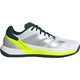 Adidas Defiant Speed M in wit met donkergroen en neongeel, zijaanzicht buitenkant