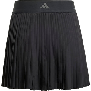 Achteraanzicht van de zwarte Adidas Girls Club plooirok met logo op de tailleband