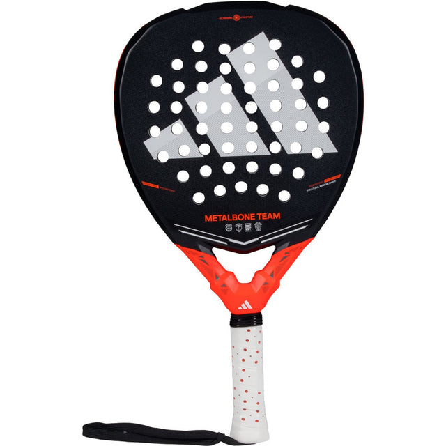 Adidas Metalbone Team 3.5 padelracket in zwart met oranje hart en zilvergrijs logo, vooraanzicht