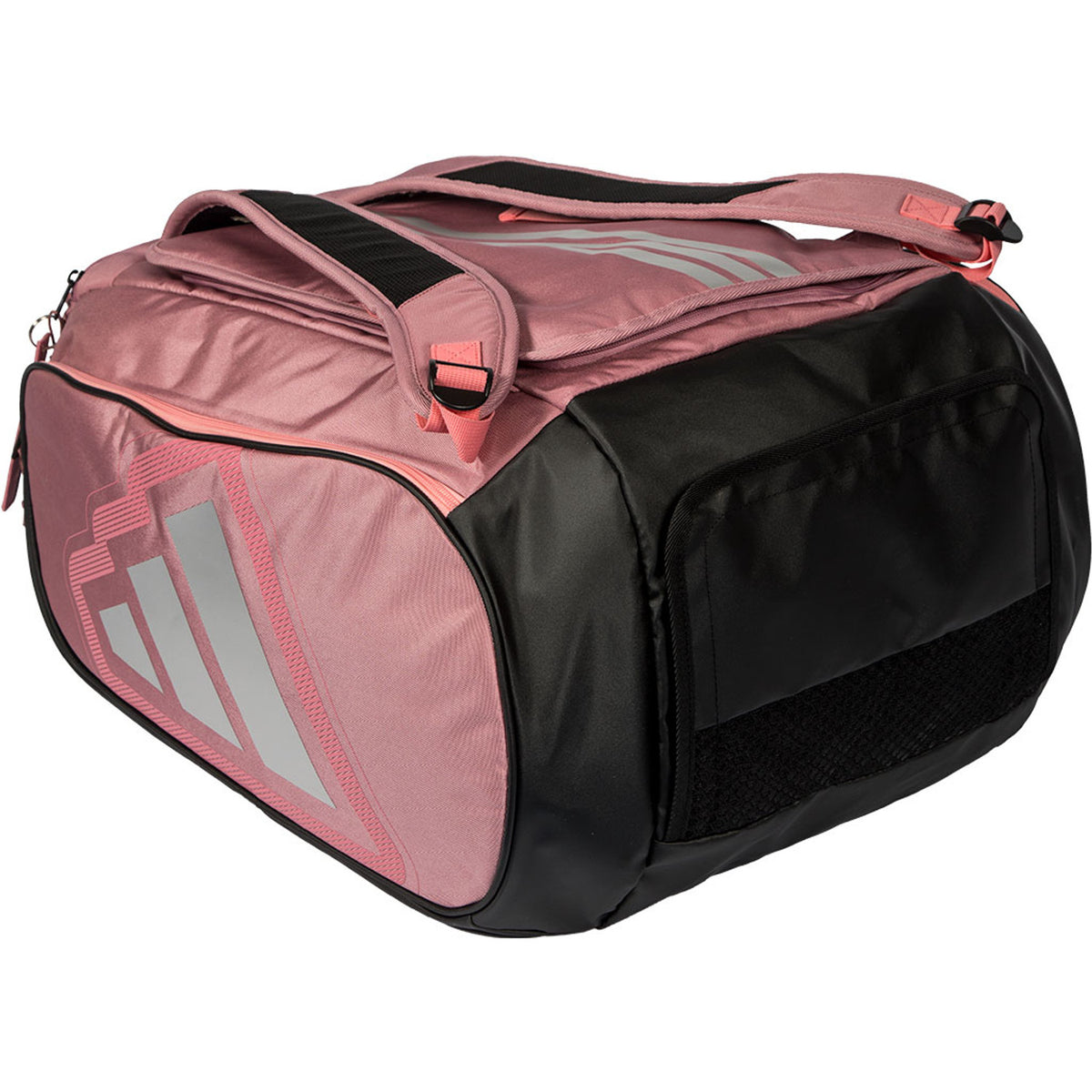 Schuin aanzicht van de roze Adidas Protour 2026 racketbag met zwart geventileerd zijvak.