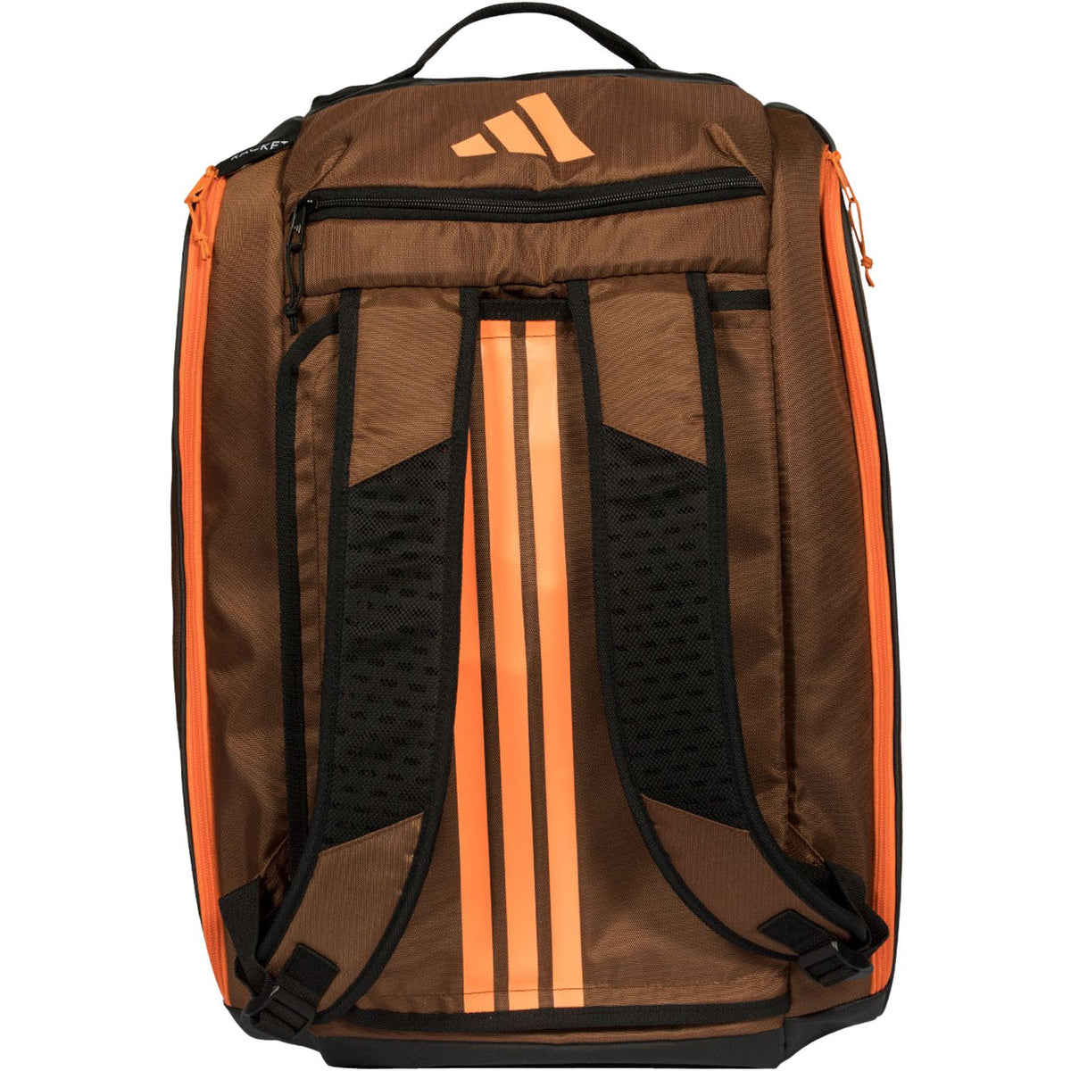 Achterzijde van de bruine Adidas Tour 2026 racketbag met oranje strepen op de rugbanden.