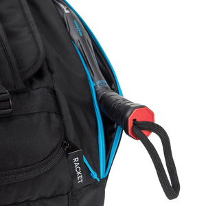 Detail van het racketvak van de zwarte Adidas Protour 3.4 met turquoise voering.