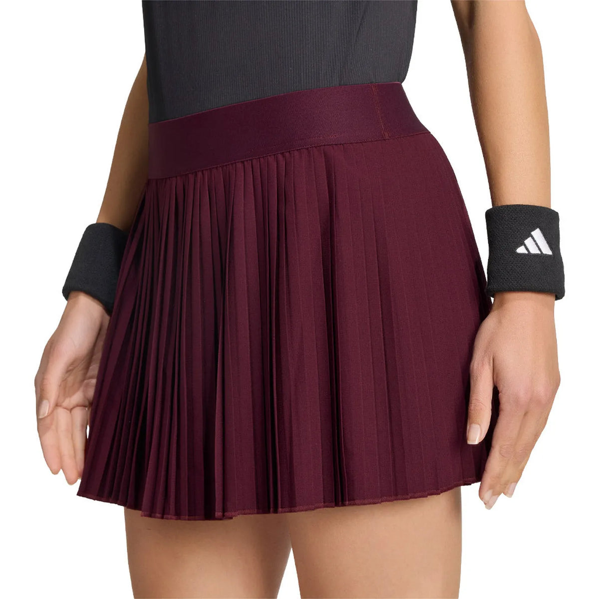 Adidas Skirt Club Pleated Maroon zijkant