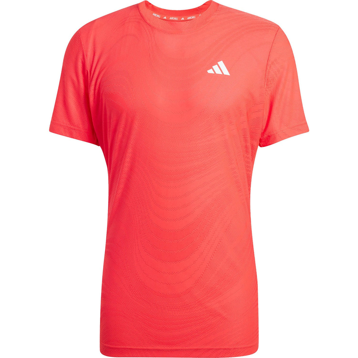 Vooraanzicht van het koraalrode Adidas Freelift Pro T-shirt met wit logo op de borst