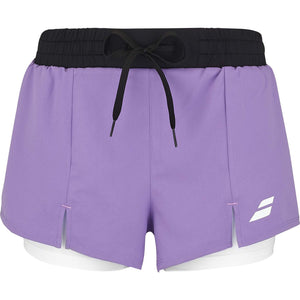 Paarse Babolat Padel Short voor dames met zwarte tailleband, trekkoord en witte binnenshort