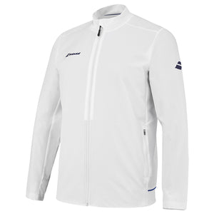 Wit Babolat Play Jacket van opzij met Babolat-logo op de mouw en steekzakken