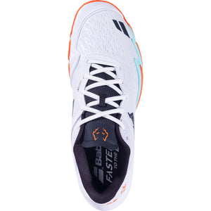 Bovenaanzicht van de witte Babolat Premura 3 Lebron met oranje en blauw detail