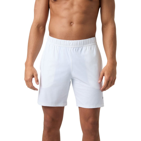 Vooraanzicht van de witte Bjorn Borg Ace short met elastische taille en rechte pijpen op model