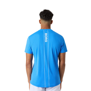 Achterzijde van het blauwe Bjorn Borg Ace Light T-shirt met BORG-print